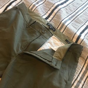 Olive green slim chinos pants